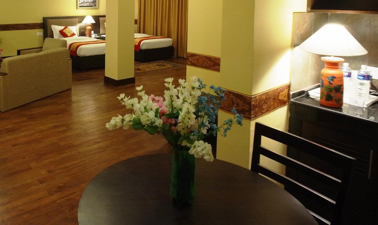 Hotel Tibet International Κατμαντού Εξωτερικό φωτογραφία